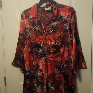 26/28 red and black floral button up top.